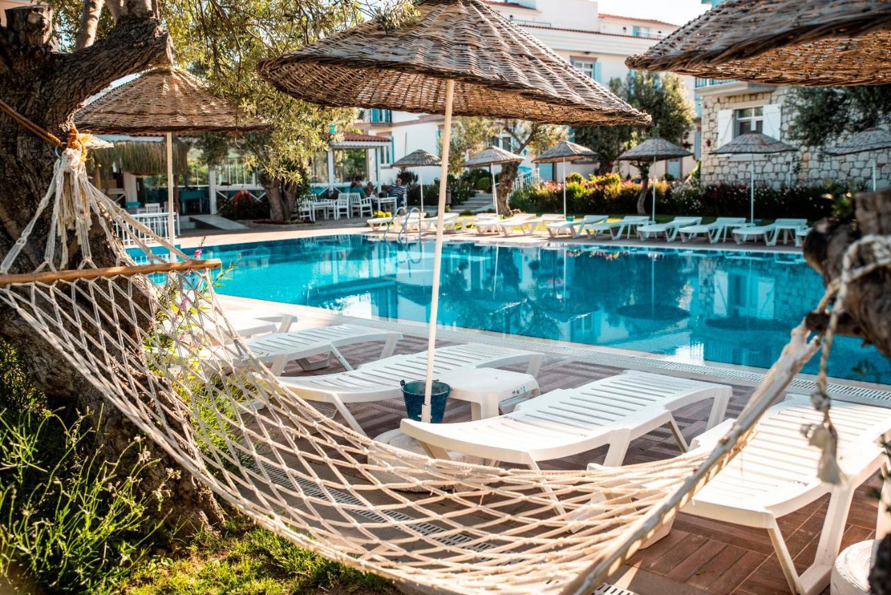 Zeytin Arasi Apart Otel Ayvalik Exterior photo
