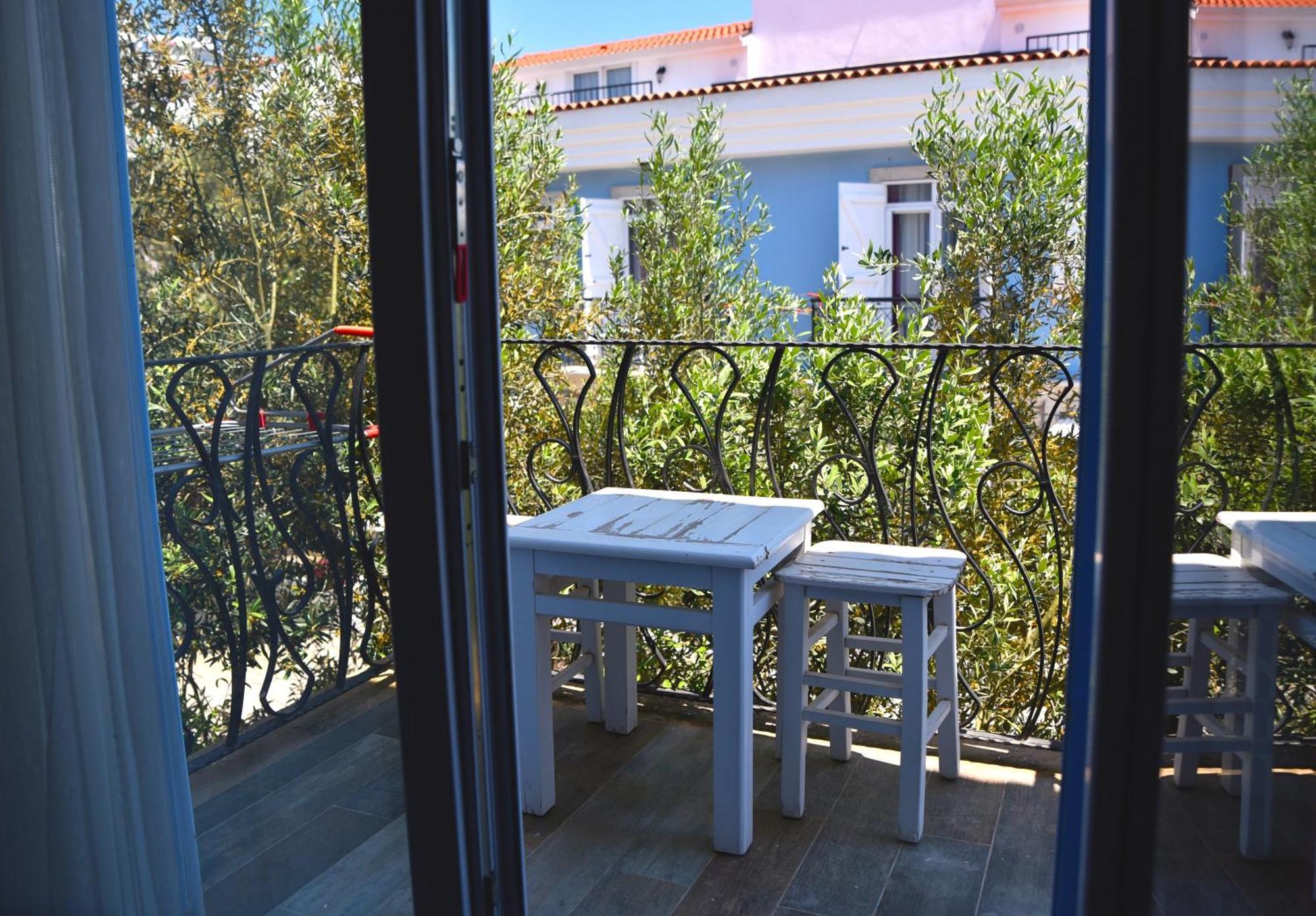 Zeytin Arasi Apart Otel Ayvalik Room photo