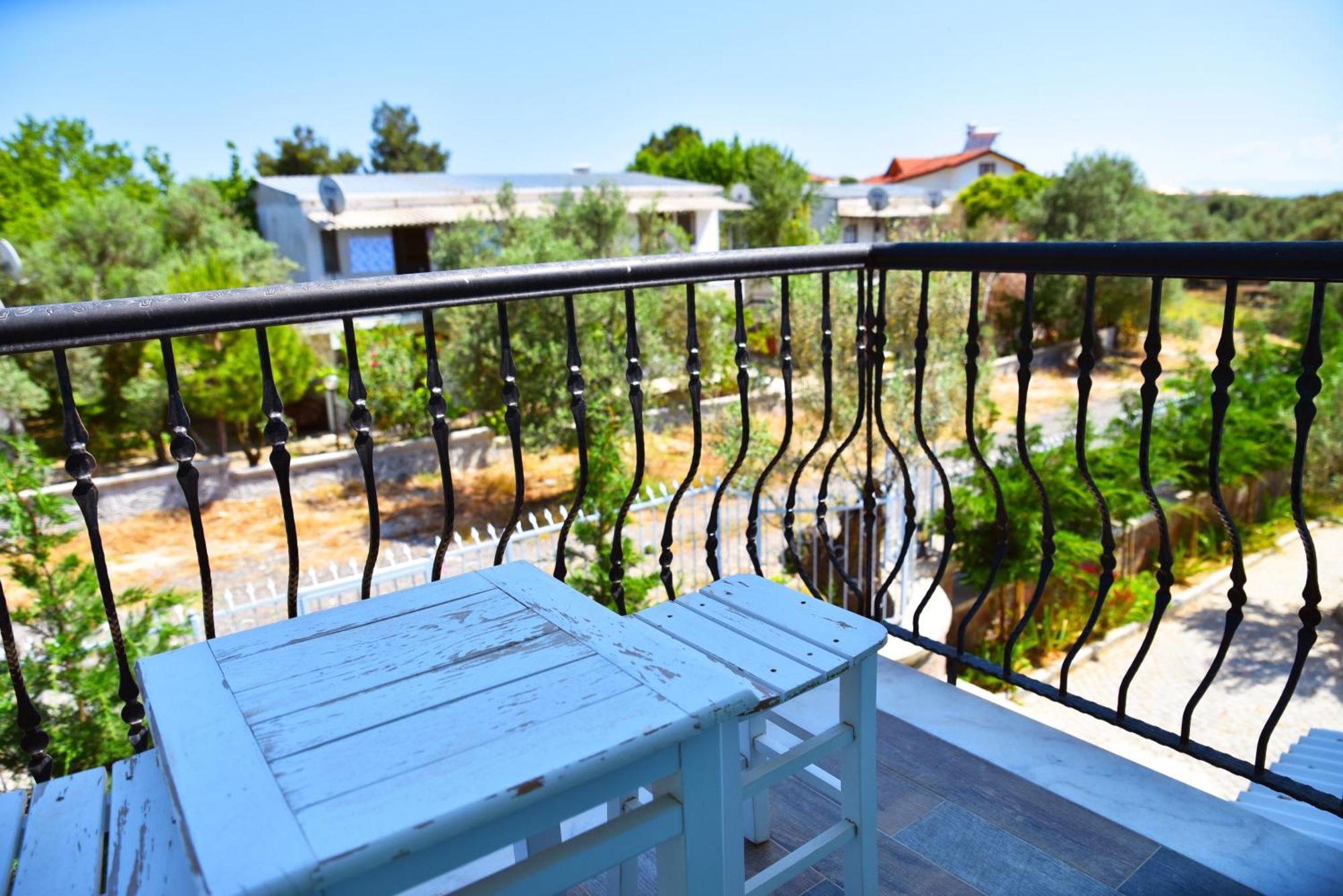 Zeytin Arasi Apart Otel Ayvalik Room photo