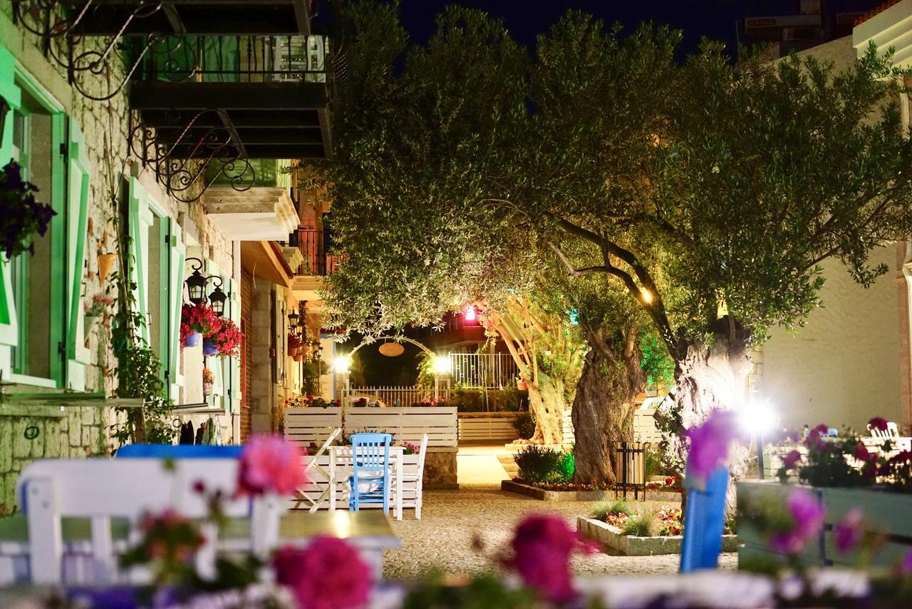 Zeytin Arasi Apart Otel Ayvalik Exterior photo