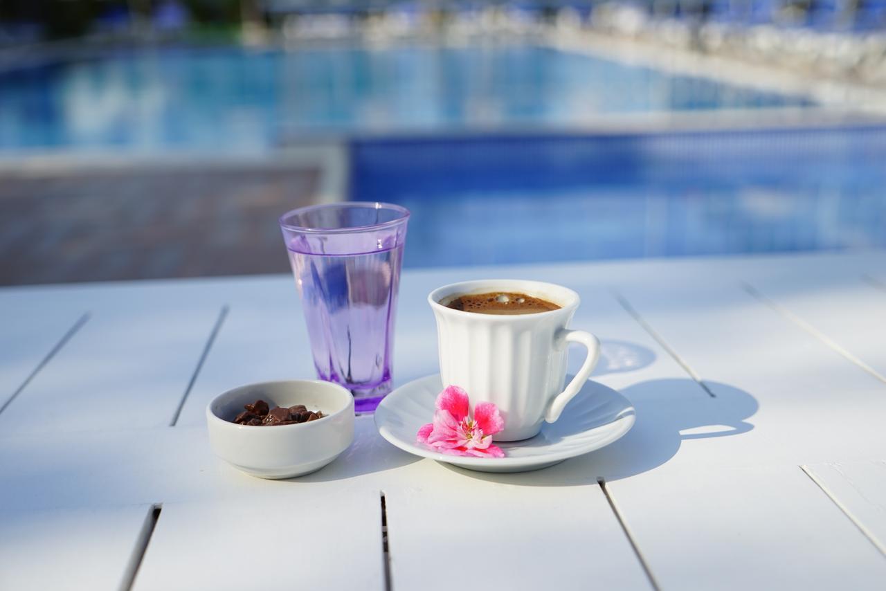 Zeytin Arasi Apart Otel Ayvalik Exterior photo
